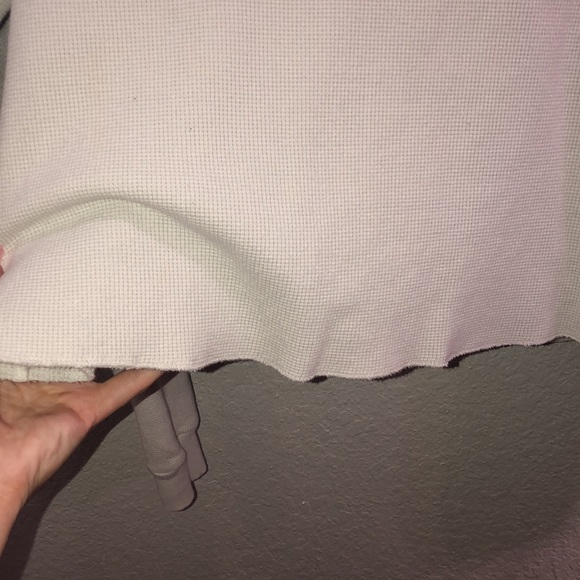 A long sleeve gray cropped sweater - Picture 4 of 5